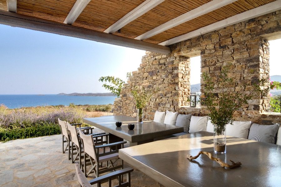 luxury villas - outside dining area with beautiful sea view