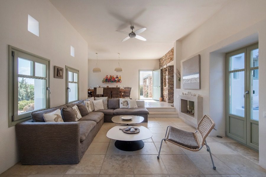 luxury villas - living room with sofa