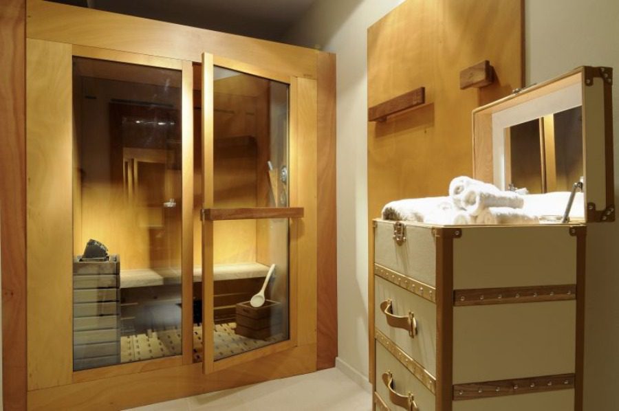 luxury villas sauna