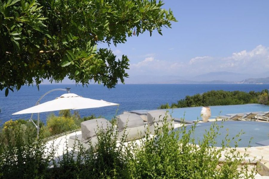 luxury villas outside pool and sea view