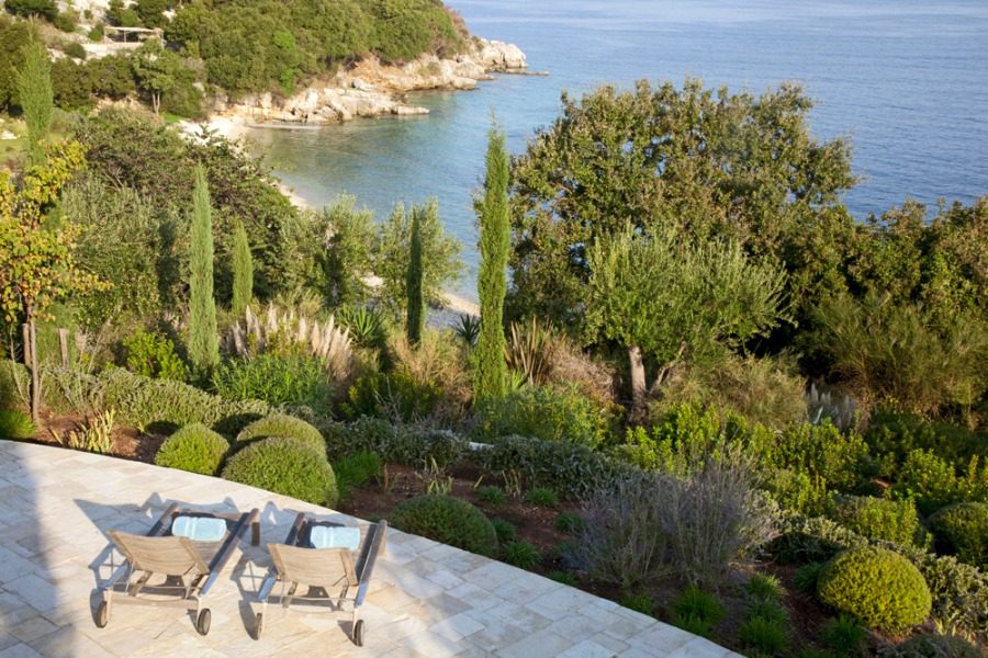 luxury villas - sun beds with beautiful sea view