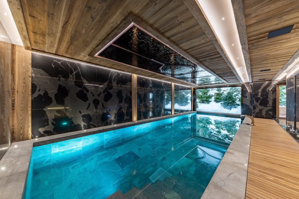 indoor pool-spa